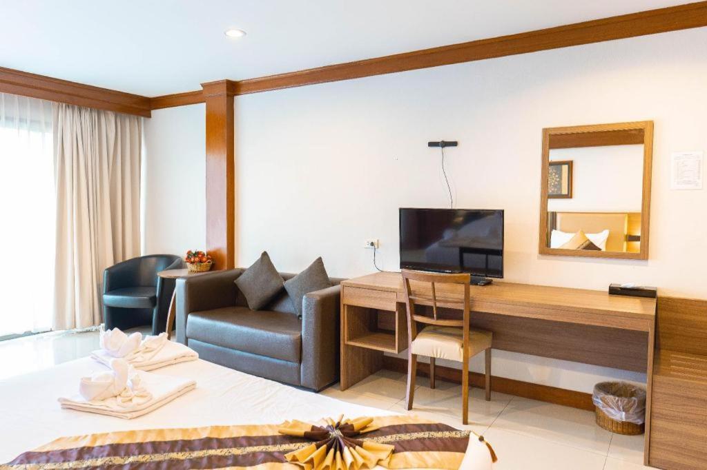 The Impress Nan Hotel Екстер'єр фото