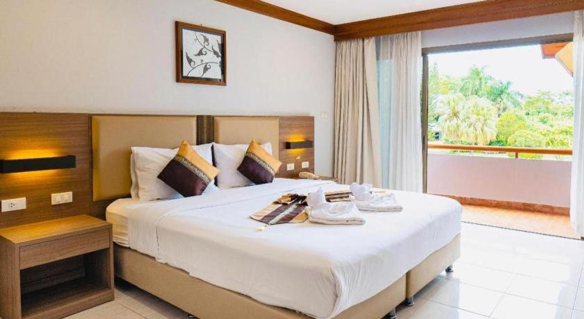 The Impress Nan Hotel Екстер'єр фото
