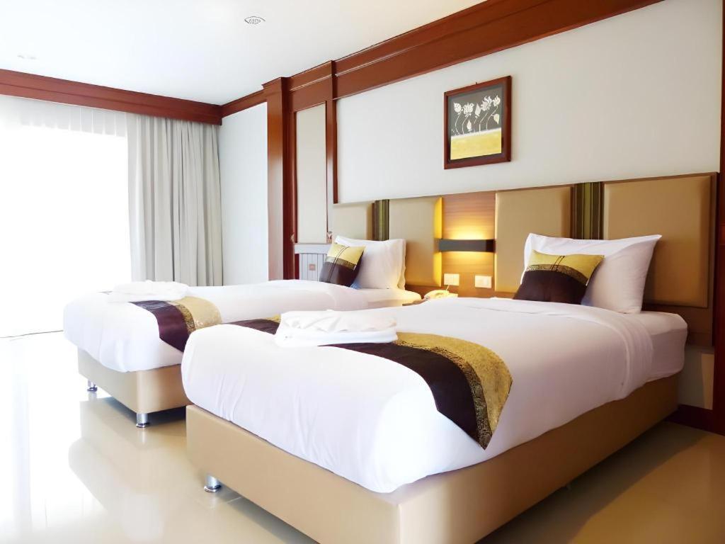 The Impress Nan Hotel Екстер'єр фото